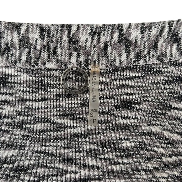 One Girl Who Anthropologie V Neck Long Sleeve Tunic Wrap Knit Top Size S - Picture 5 of 11